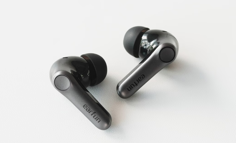 EarFun Air Pro 4+